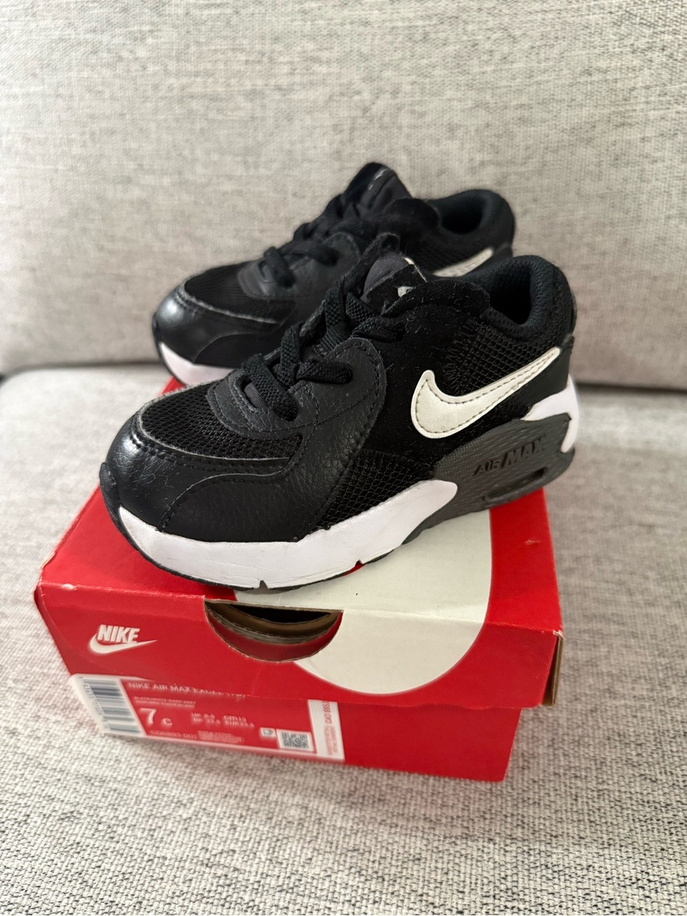 Nike Toddler Air Max Black/White Athletic Sneakers